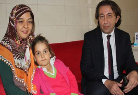 Ela Nur Yarım Kalple Hayata Tutunuyor